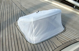 Blue Performance Hatch Cover Mosquito 5 770x770